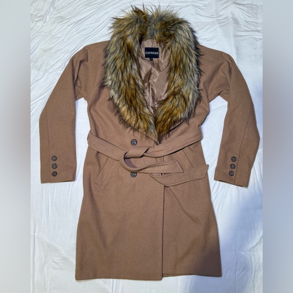 Express Pea coat with removable faux fur collar - Picture 2 of 6